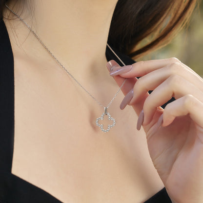 [Everoly JW]Four-Leaf Clover Hollow Design Exquisite Necklace