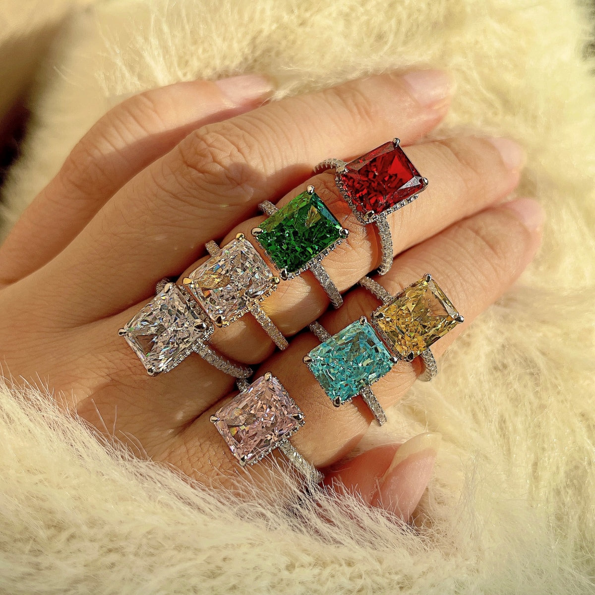 [Everoly JW]4.0 Carat Luxurious Engagement Ring