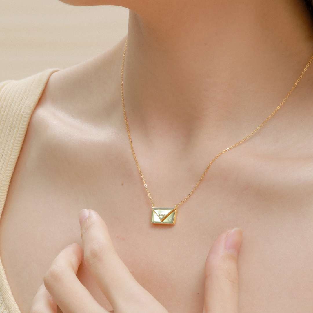 [Everoly JW]Envelope Heart Shape Mother's Day Necklace