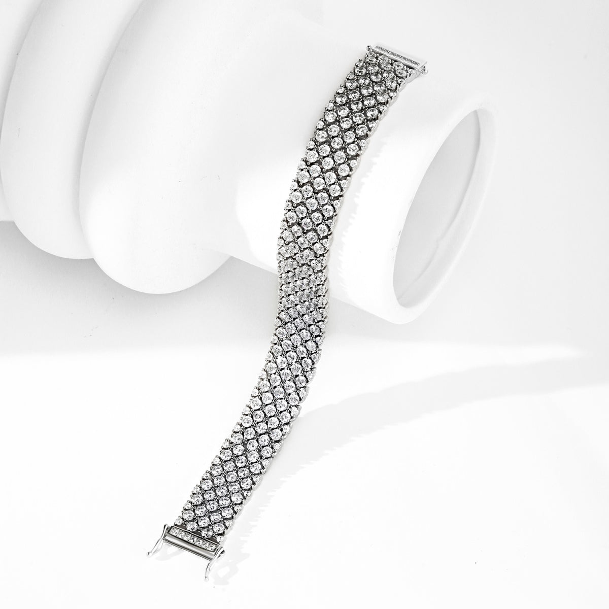 [Everoly JW]Ornate Elegant Round Cut Party Bracelet