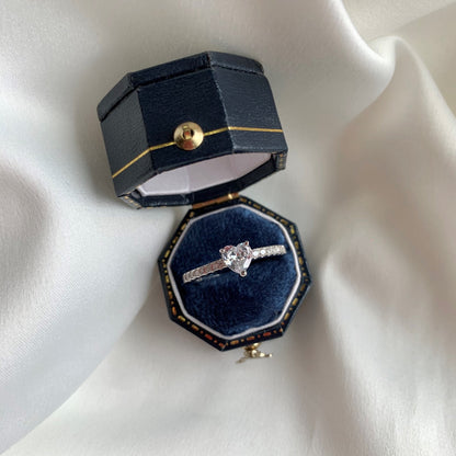 [Everoly JW]0.5 Carat CaratEternity Charming Heart Shape Lover Ring