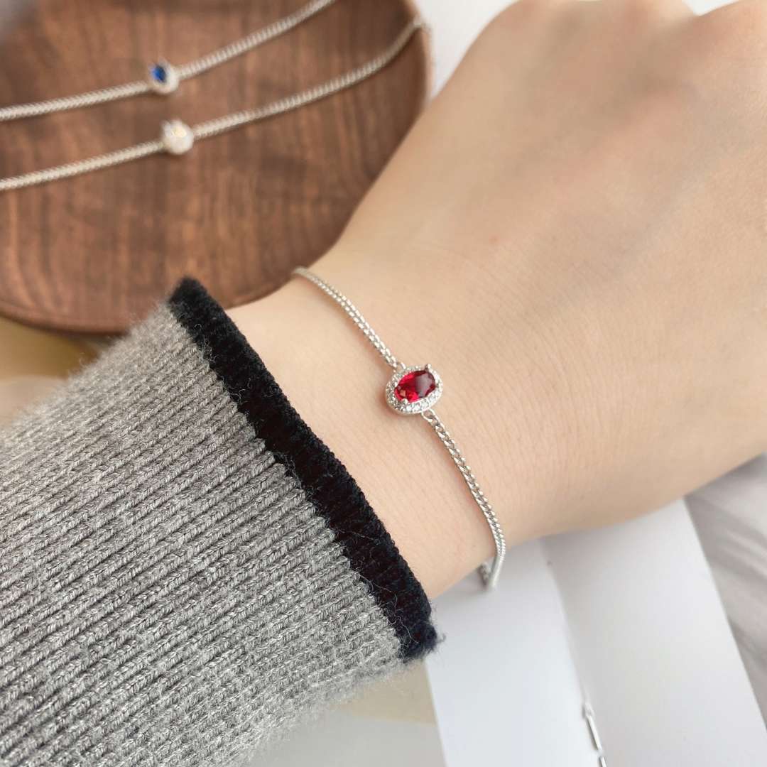 [Everoly JW]Exquisite Oval Shape Bracelet