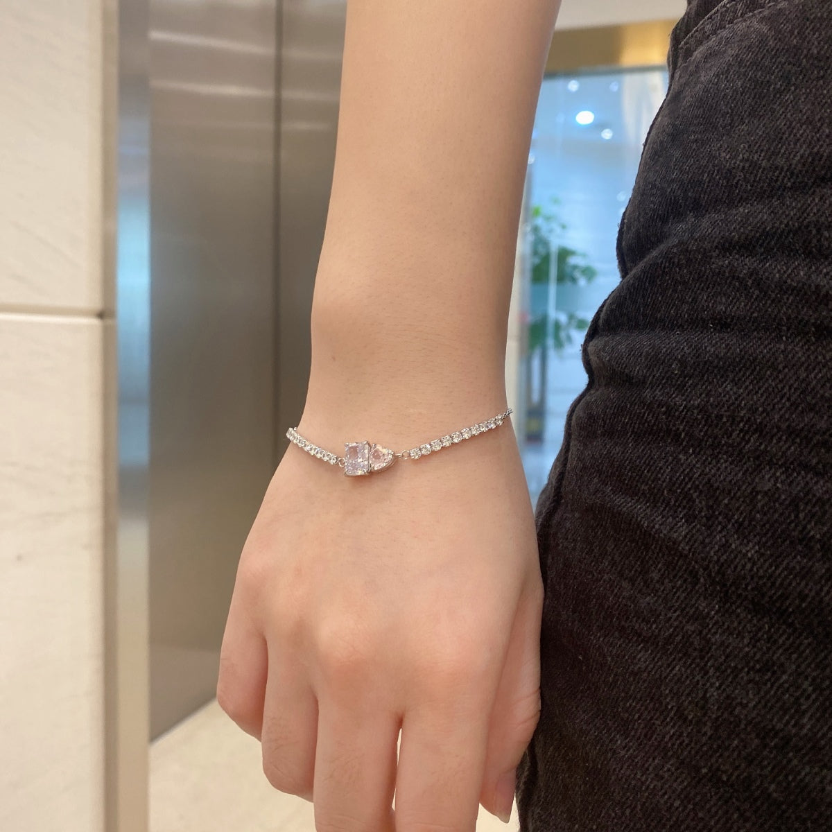 [Everoly JW]Dazzling Unique Multi Shape Lover Bracelet