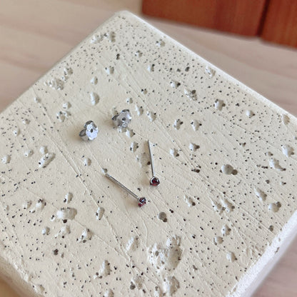 [Everoly JW]Delicate Solitaire Earrings