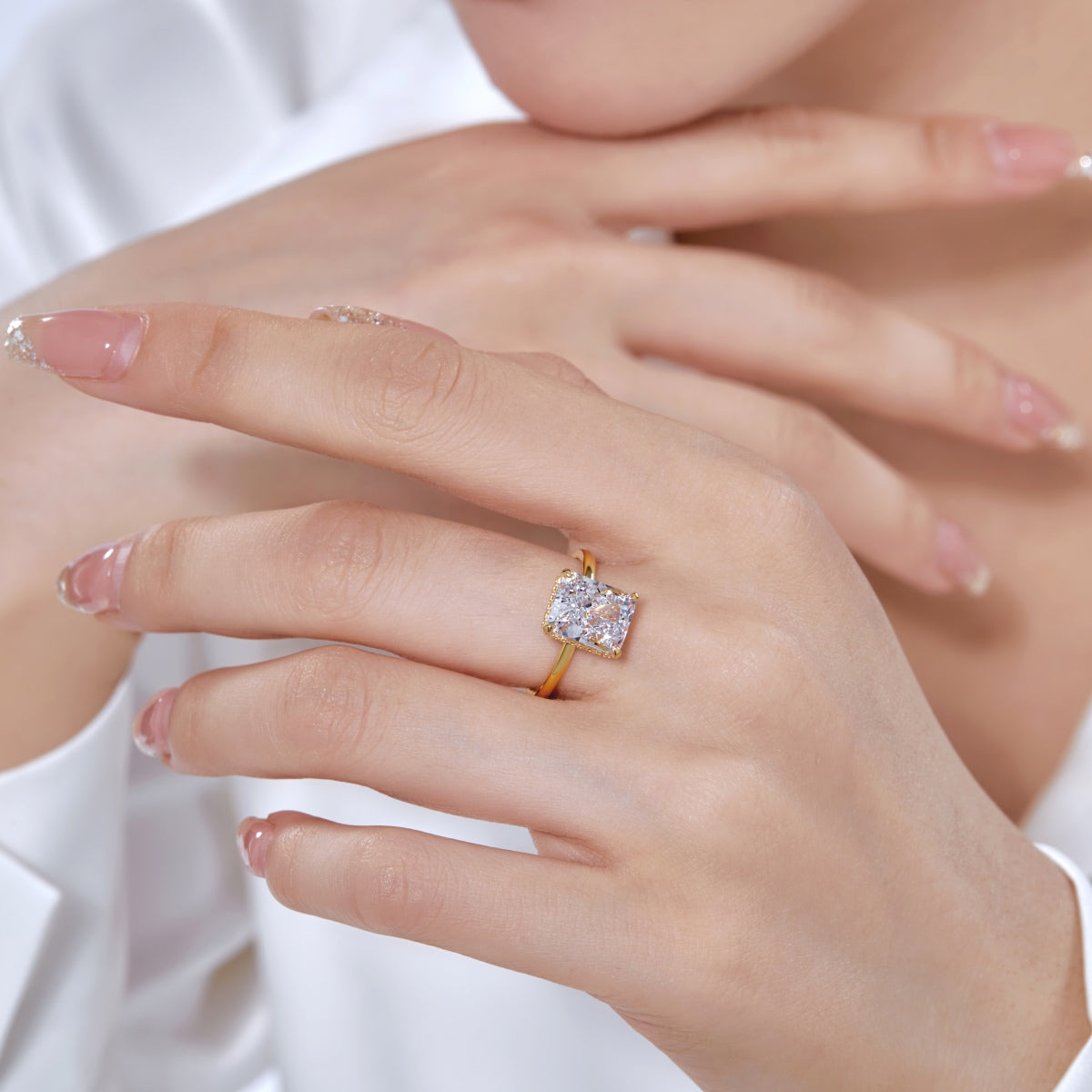 [Everoly JW]4.0 Carat Ornate Enchanting Radiand Cut Banquet Ring