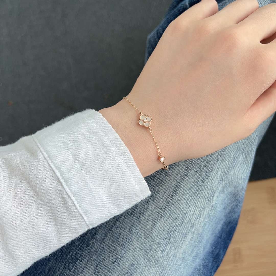 [Everoly JW]Delicate Four Leaf Clover Bracelet