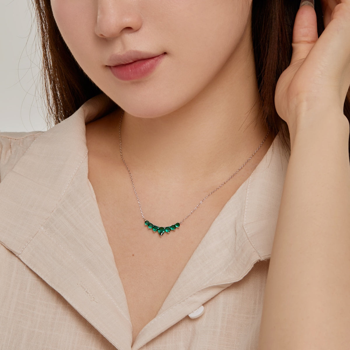 [Everoly JW]Dainty Colorful Heart Necklace