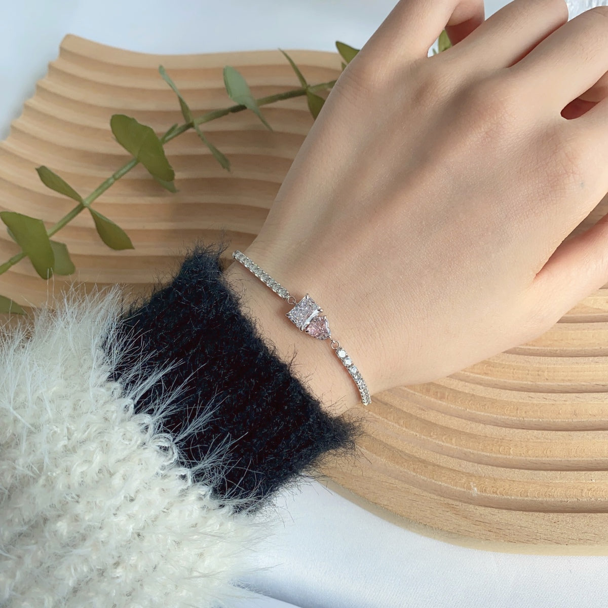 [Everoly JW]Dazzling Unique Multi Shape Lover Bracelet