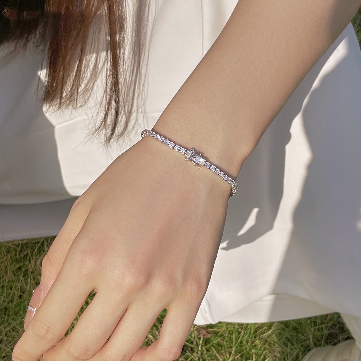 [Everoly JW]Radiant Colorful Round Cut Party Bracelet