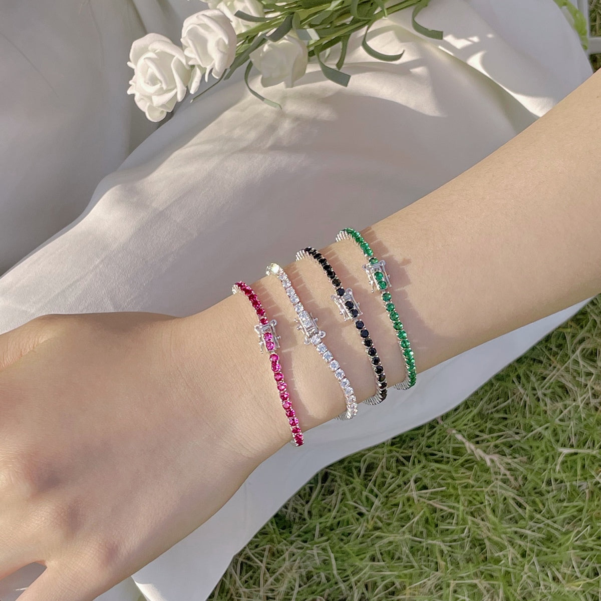 [Everoly JW]Radiant Colorful Round Cut Party Bracelet