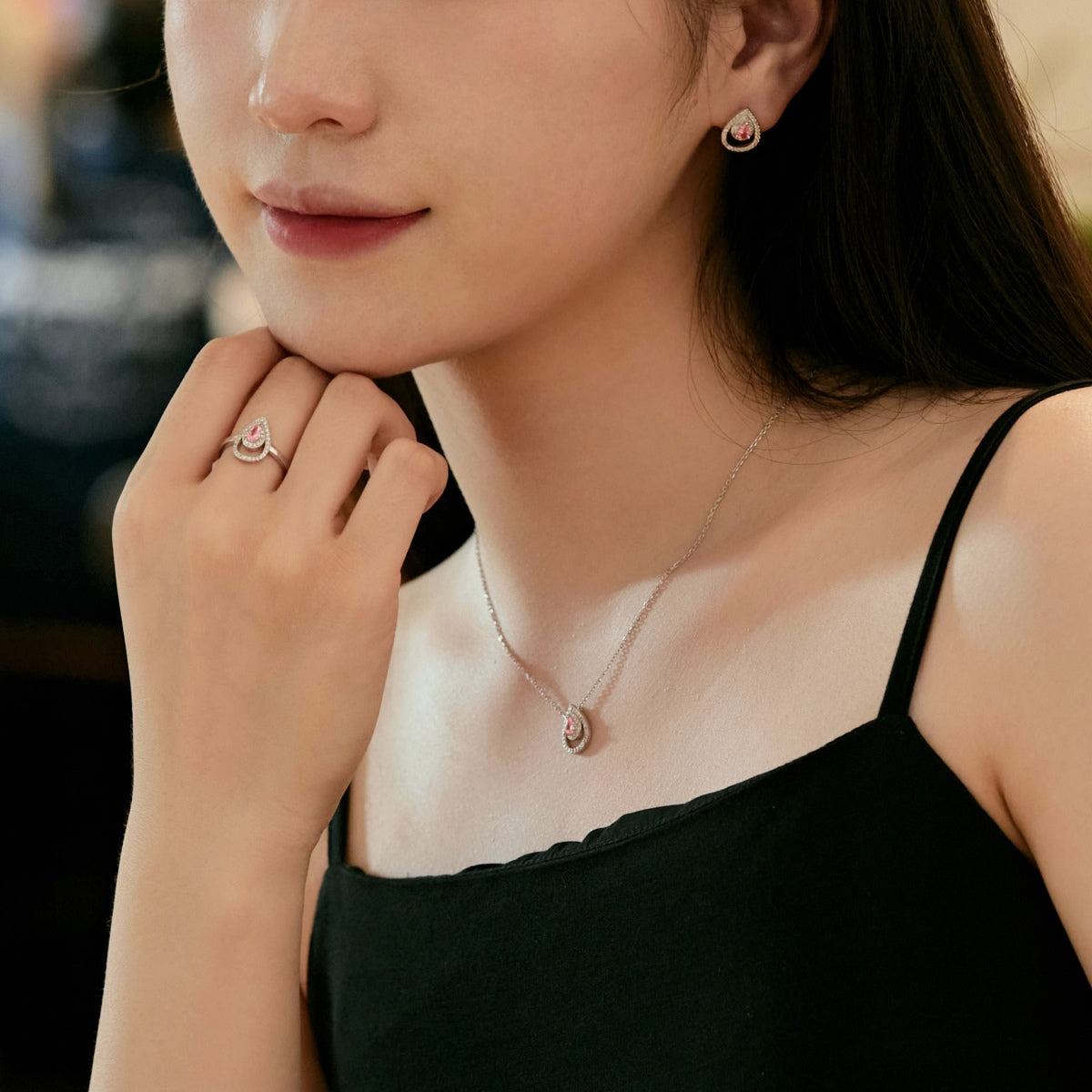 [Everoly JW]Sparkling Delicate Water Drop Shape Daily Earrings