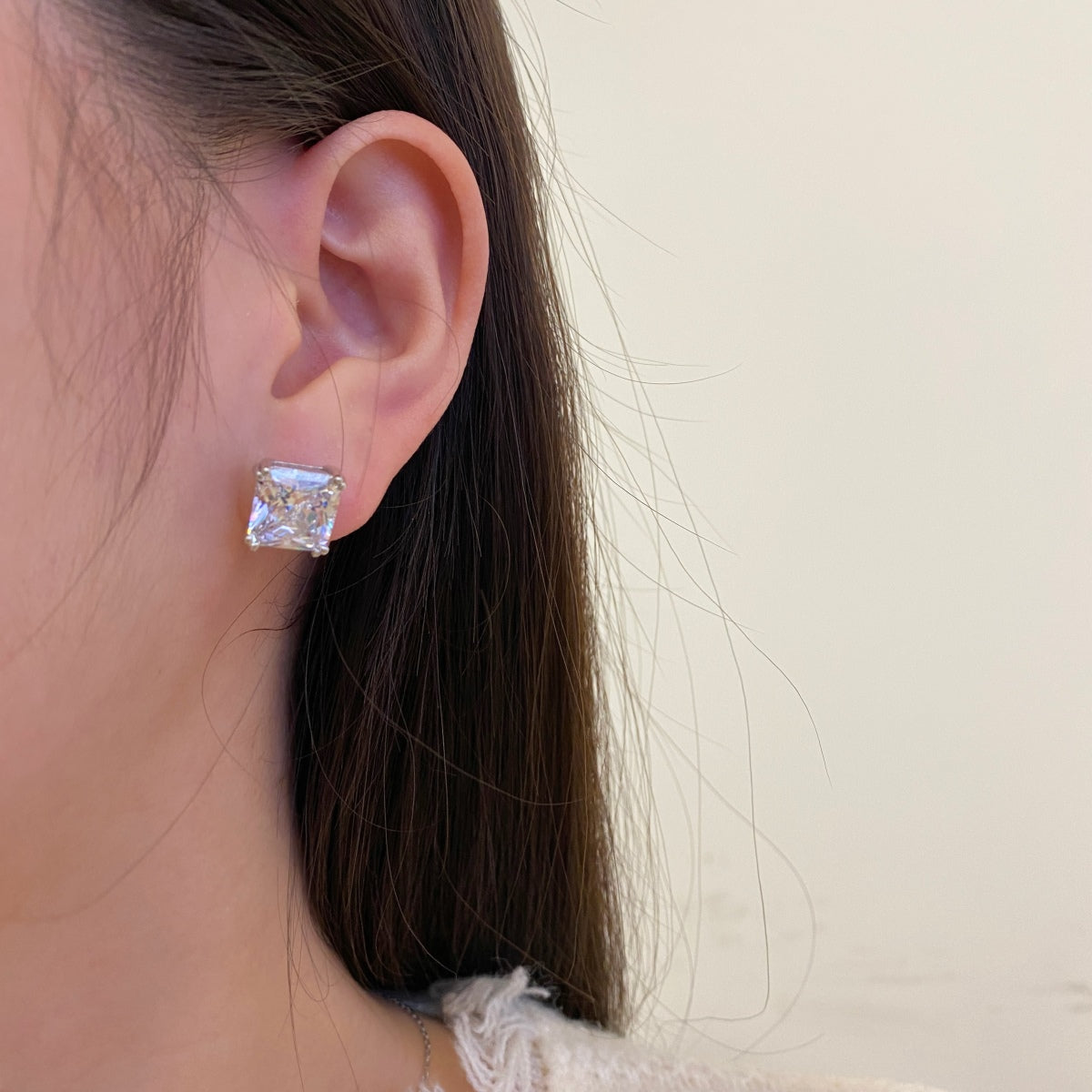 [Everoly JW]Delicate Square Shape Earrings