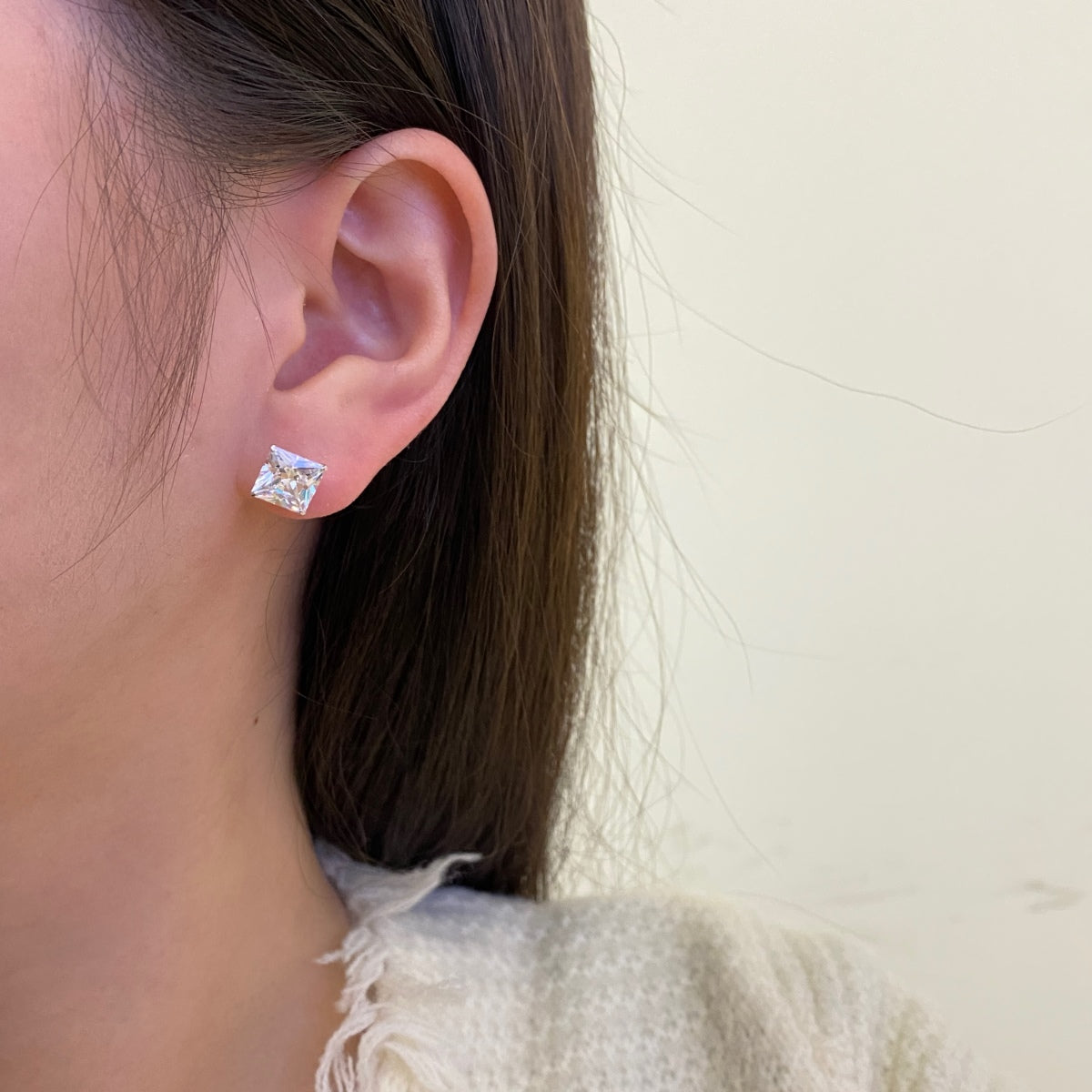 [Everoly JW]Ornate Square Shape Earrings