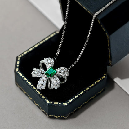[Everoly JW]Luxurious Flower Shape Emerald Cut Necklace