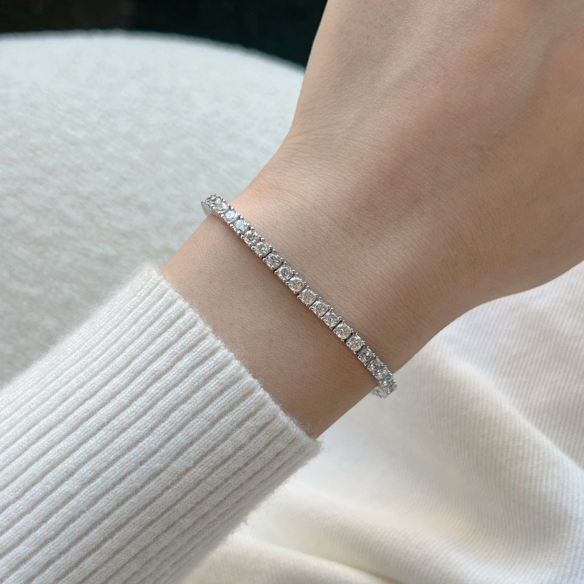 [Everoly JW]Dainty Charming Round Cut Tennis Bracelet
