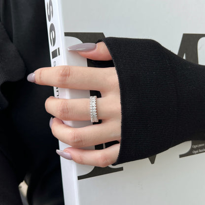 [Everoly JW]Splashy Ornate Emerald Cut Cocktail Ring