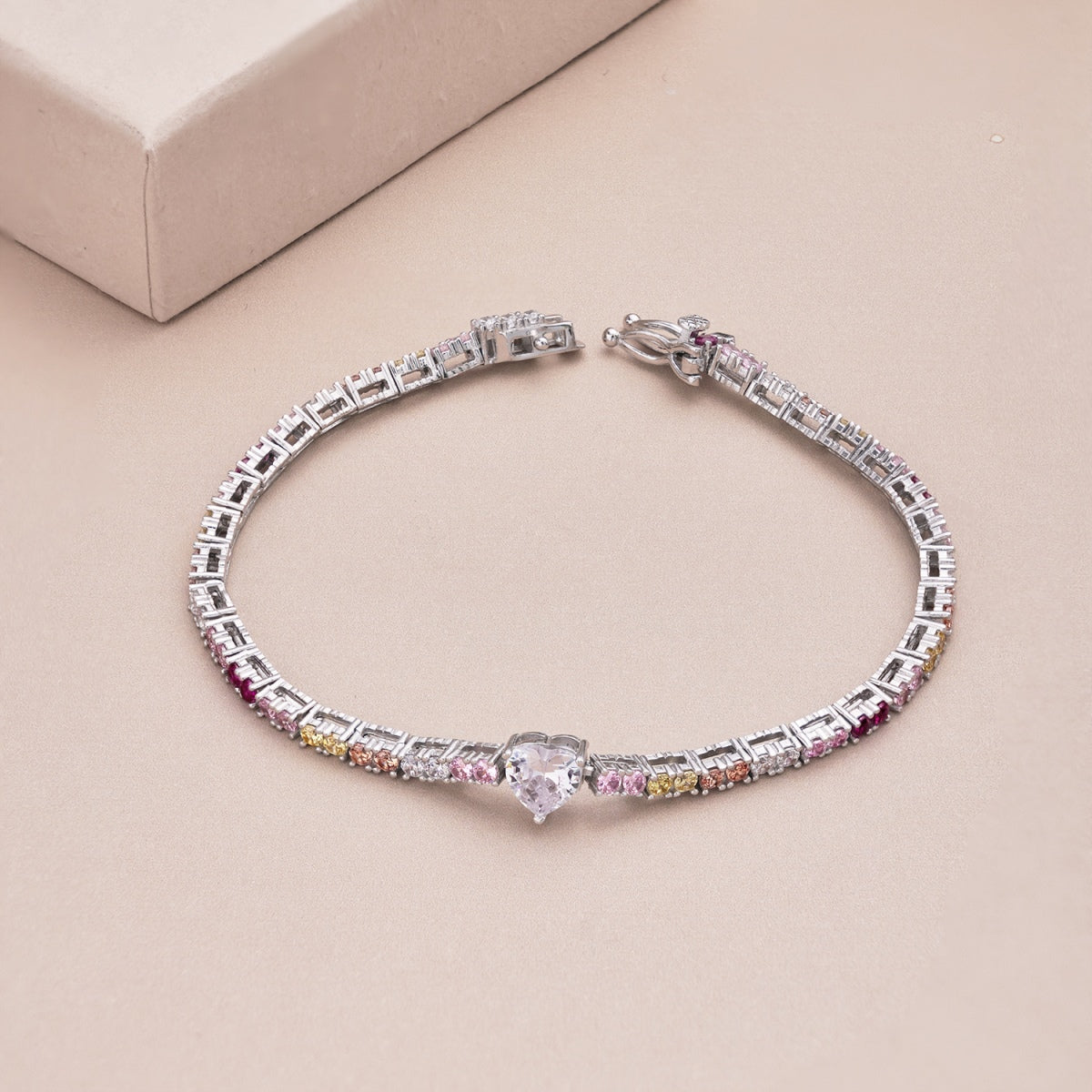 [Everoly JW]Delicate Romantic Heart Shape Lover Bracelet