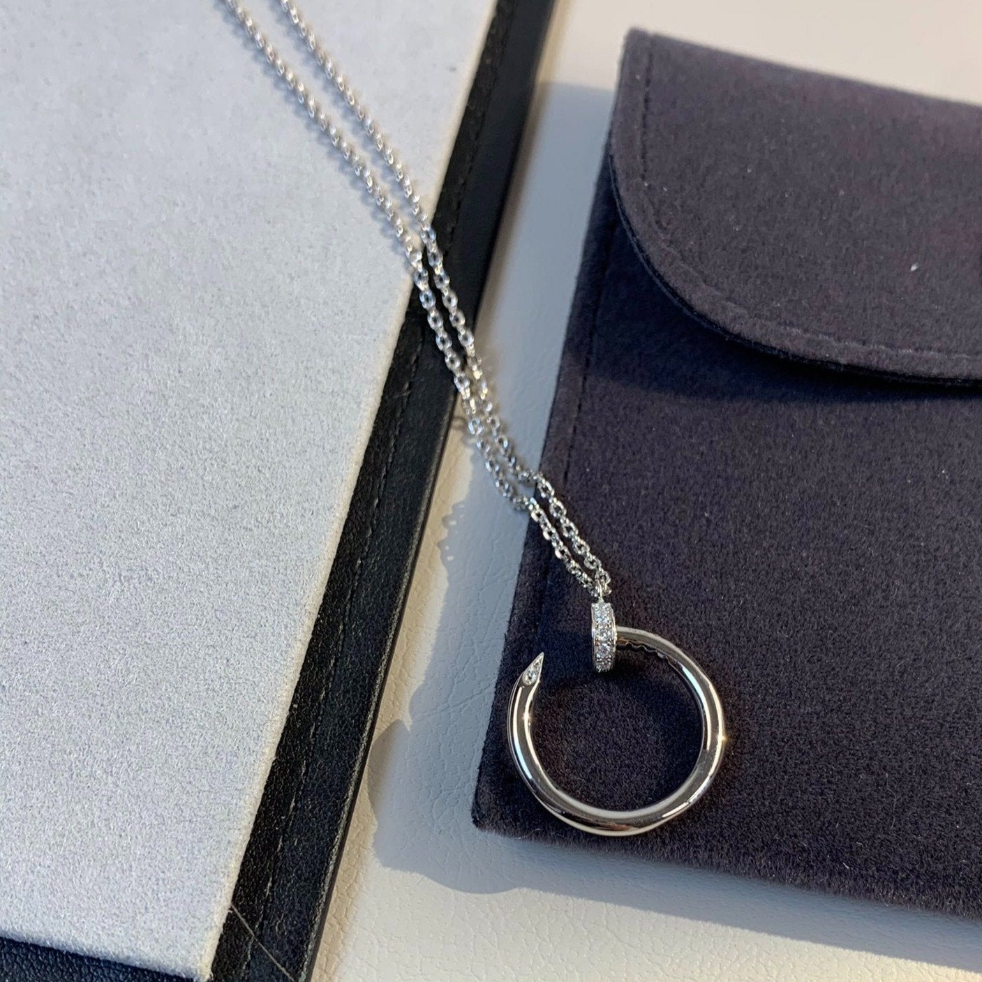 [Everoly JW]JUSTE NECKLACE SILVER