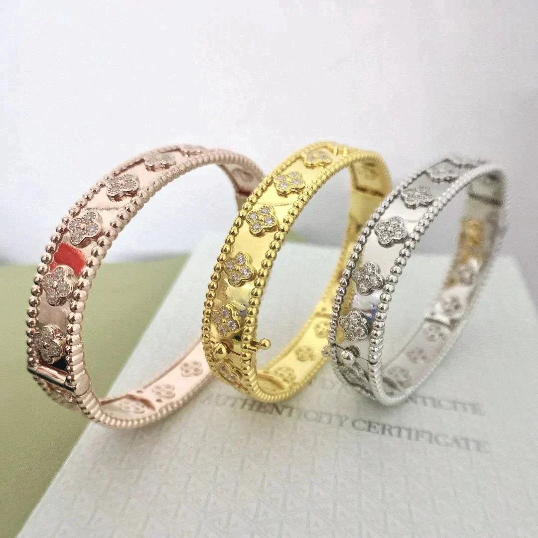 [Everoly JW]CLOVER BRACELET 8MM DIAMONDS