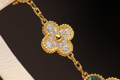 [Everoly JW]CLOVER EARRINGS GOLD MALACHITE DIAMOND 3 MOTIF