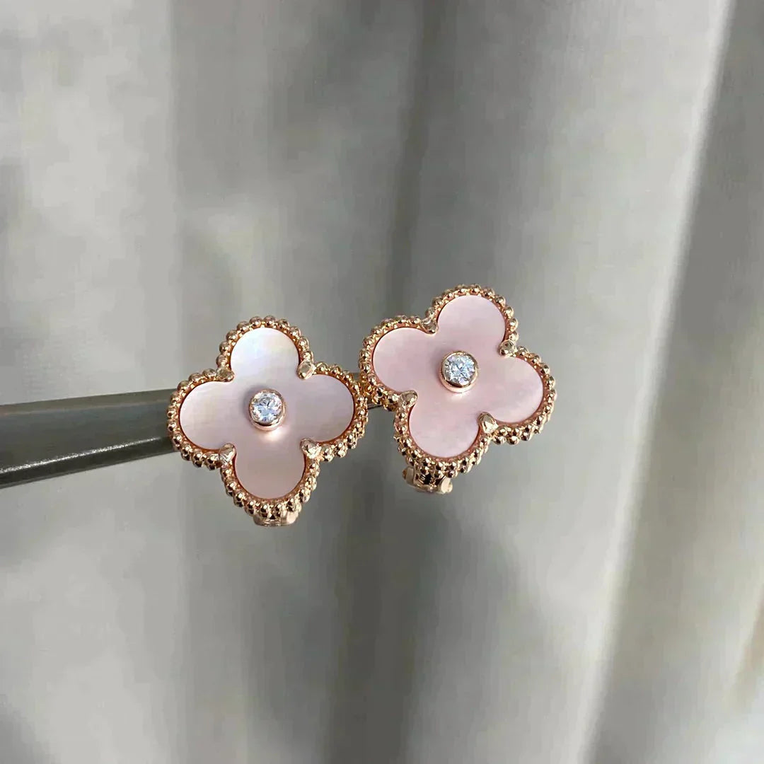 [Everoly JW]CLOVER MEDIUM 1 MOTIFS  PINK MOP DIAMOND EARRINGS