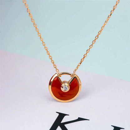 [Everoly JW]AMULETTE GOLD CARNELIAN ONYX NECKLACE