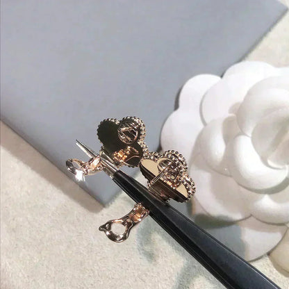 [Everoly JW]CLOVER MEDIUM 1 MOTIFS  PINK MOP DIAMOND EARRINGS