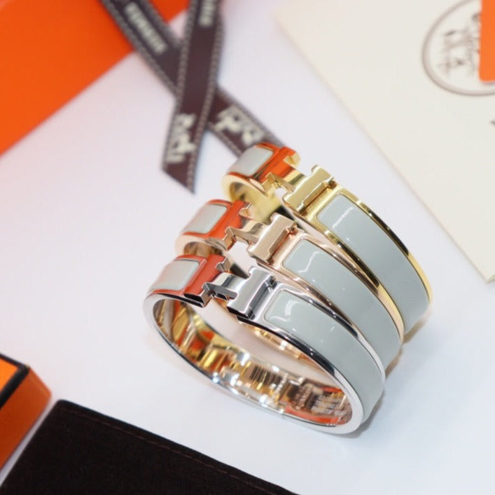 [Everoly JW]H LIGHT BLUE BRACELET