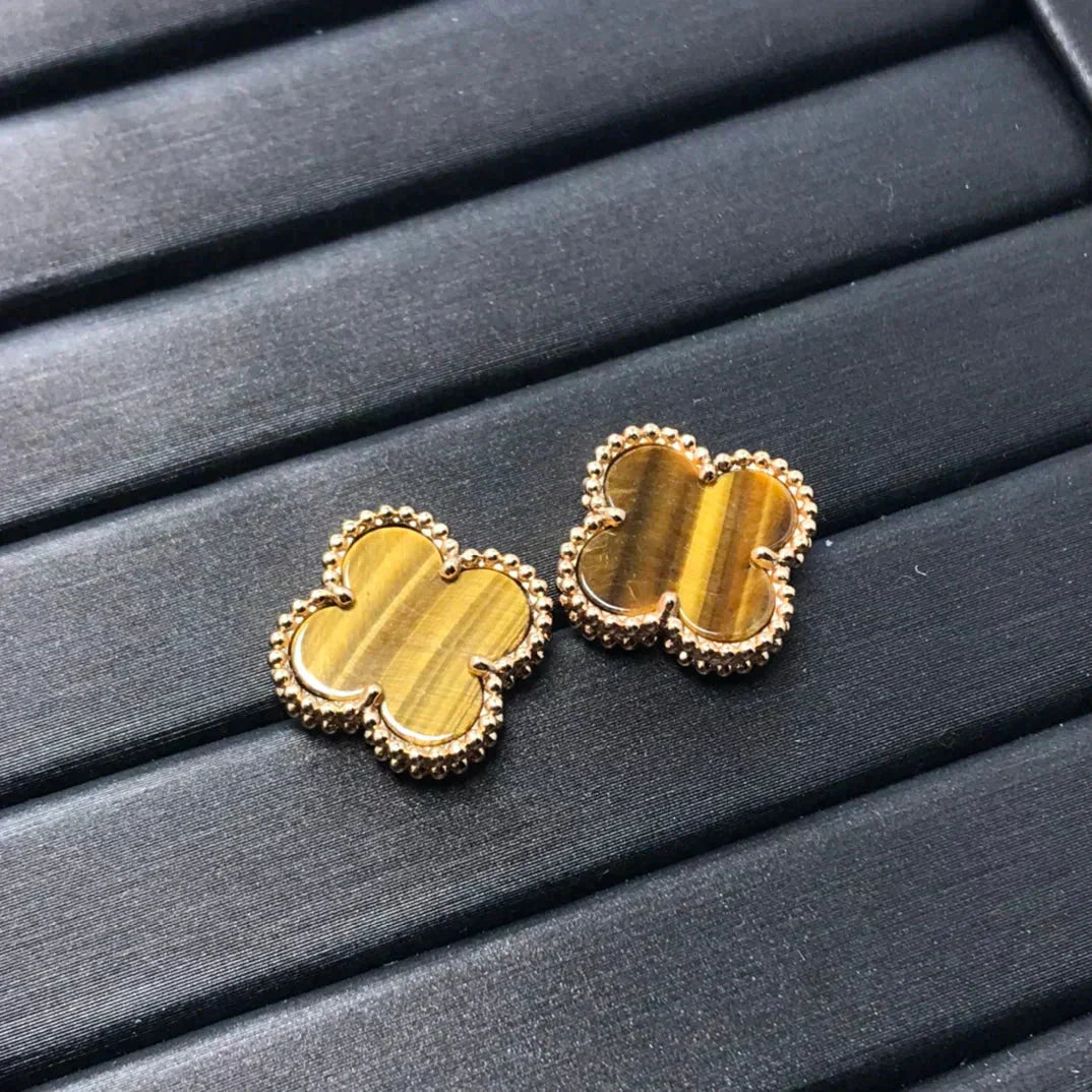 [Everoly JW]CLOVER MEDIUM 1 MOTIFS TIGER EYE EARRINGS