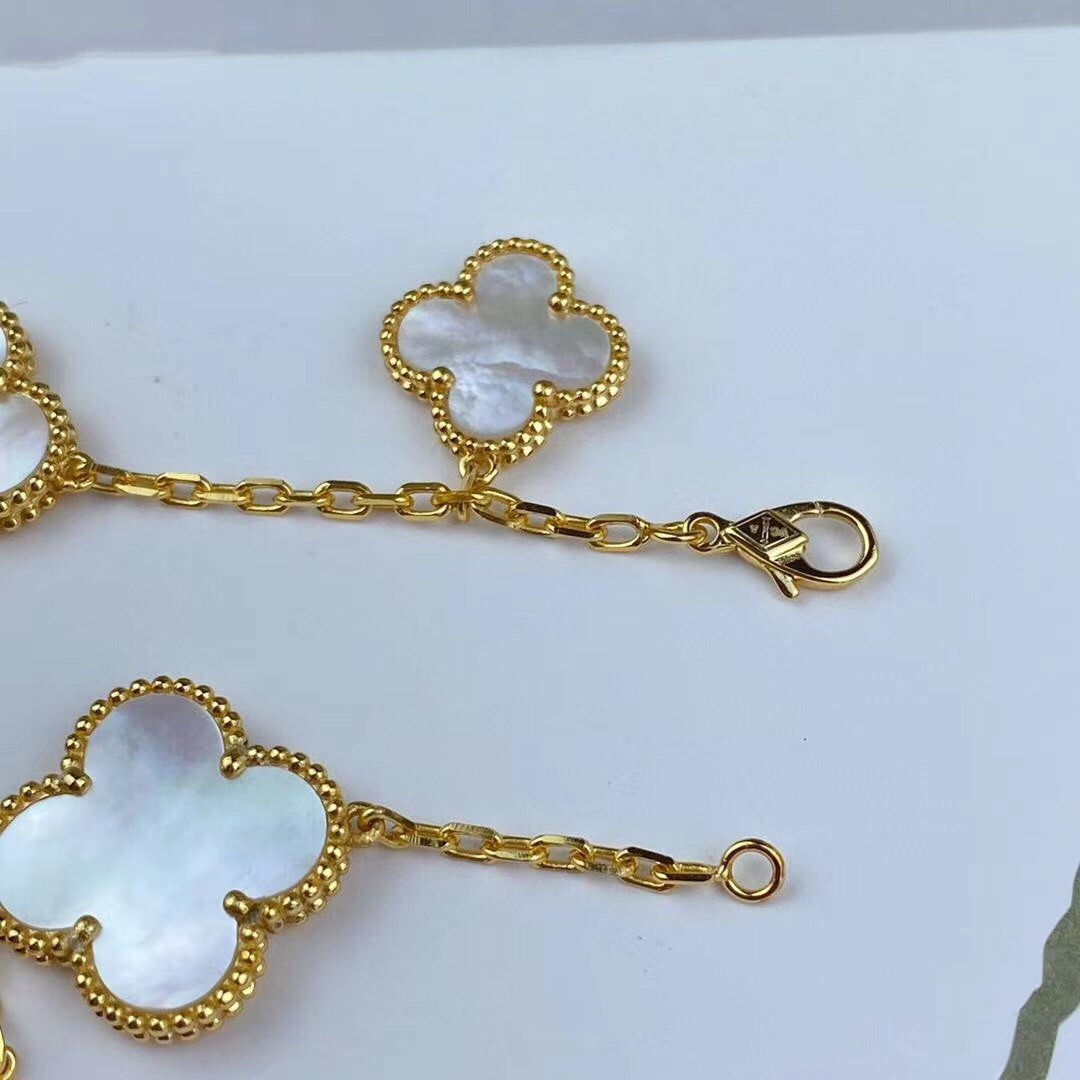 [Everoly JW]MAGIC CLOVER MOP GOLD BRACELET 5 MOTIFS