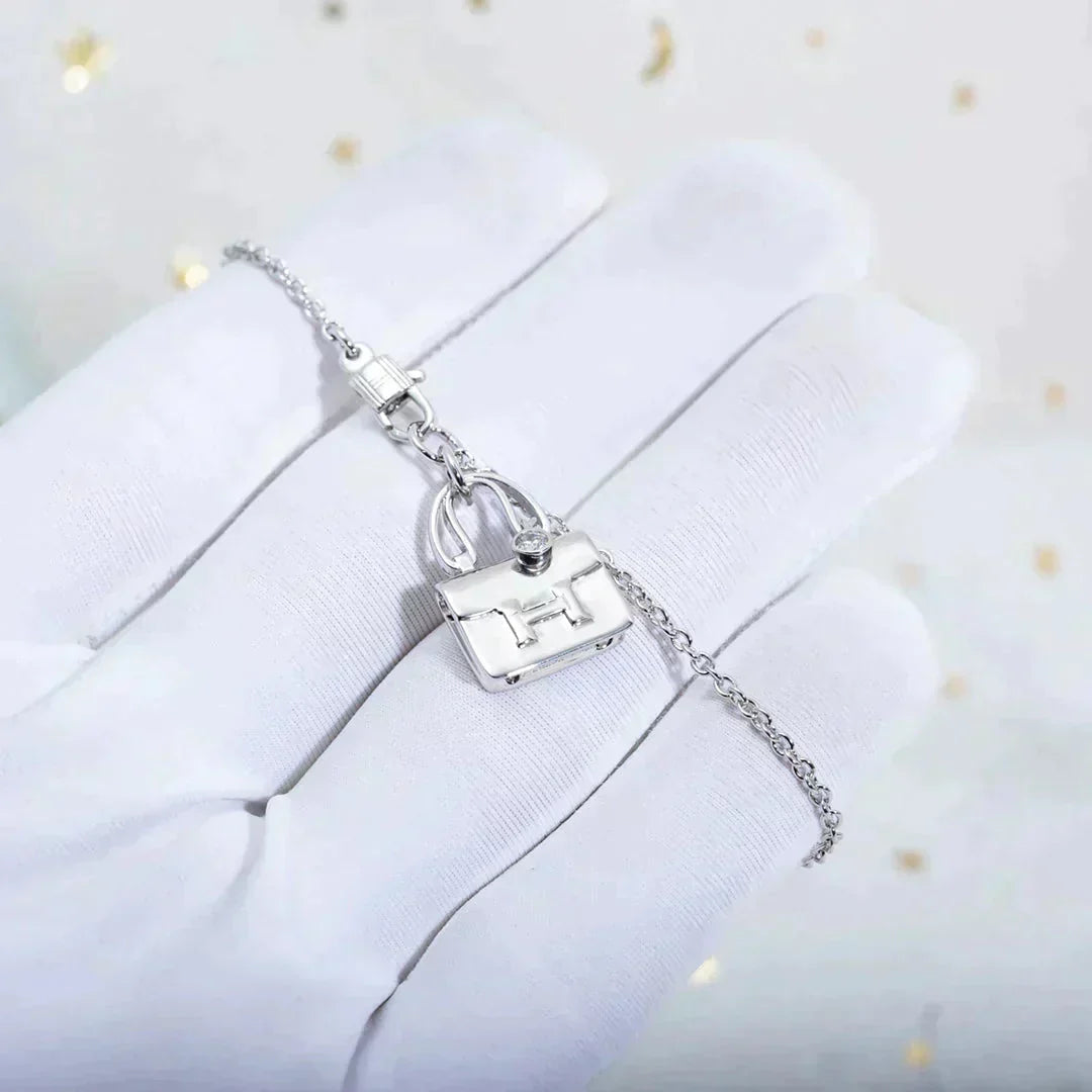 [Everoly JW]AMULETTE PEDANT SILVER NECKLACE