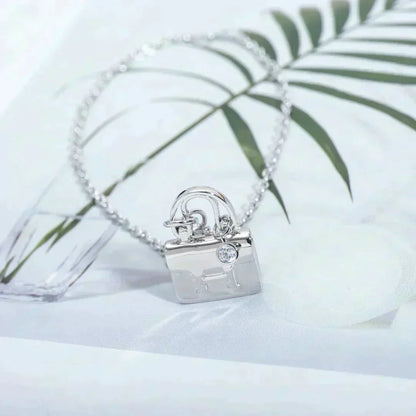 [Everoly JW]AMULETTE PEDANT SILVER NECKLACE