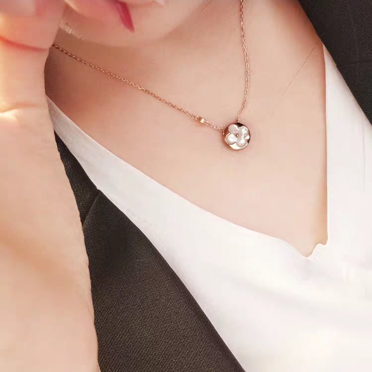 [Everoly JW]SUN MOP GOLD 1 DIAMOND NECKLACE