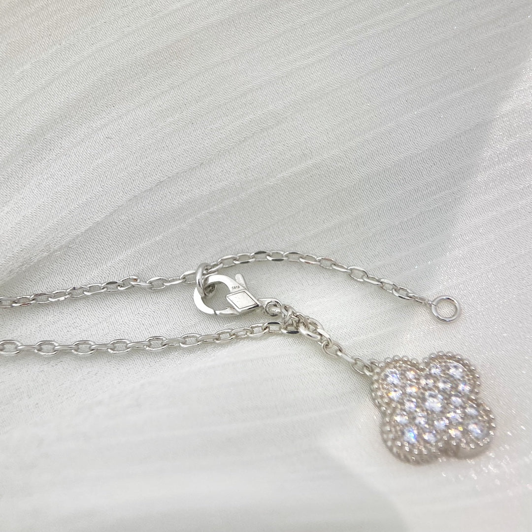 [Everoly JW]CLOVER 5 MOTIFS SILVER DIAMONDS NECKLACE