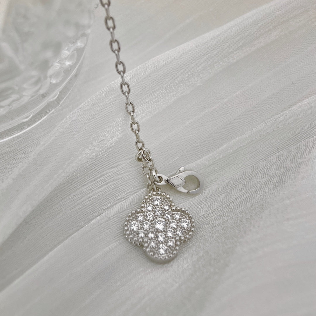 [Everoly JW]CLOVER 5 MOTIFS SILVER DIAMONDS NECKLACE