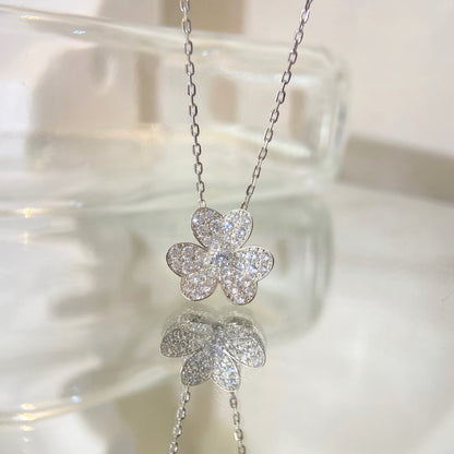 [Everoly JW]FLOWER DIAMOND NECKLACE