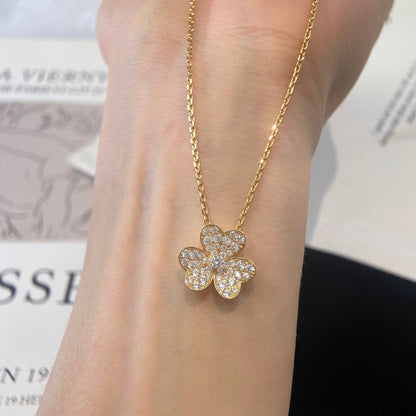 [Everoly JW]FLOWER DIAMOND NECKLACE