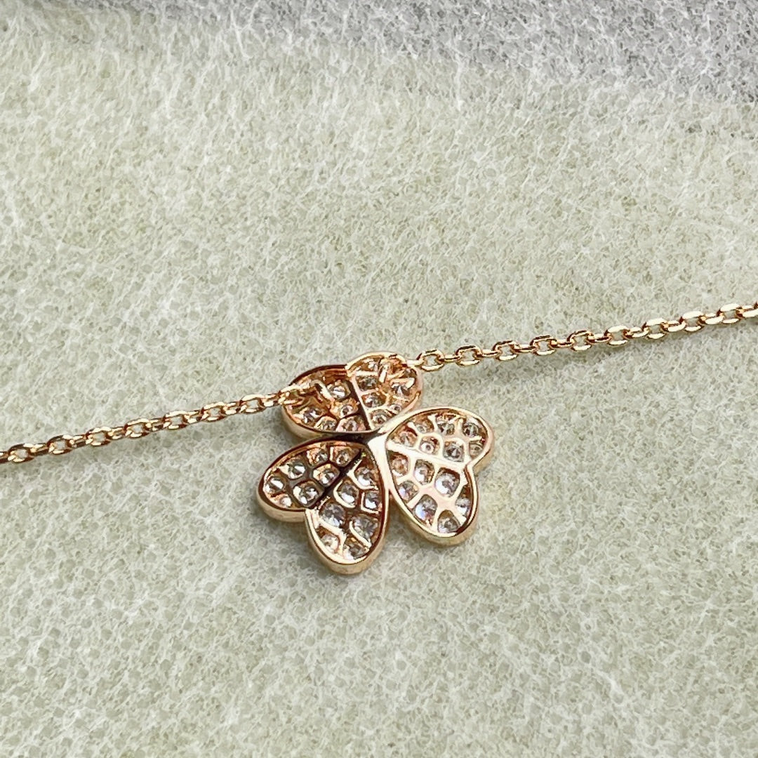 [Everoly JW]FLOWER DIAMOND NECKLACE