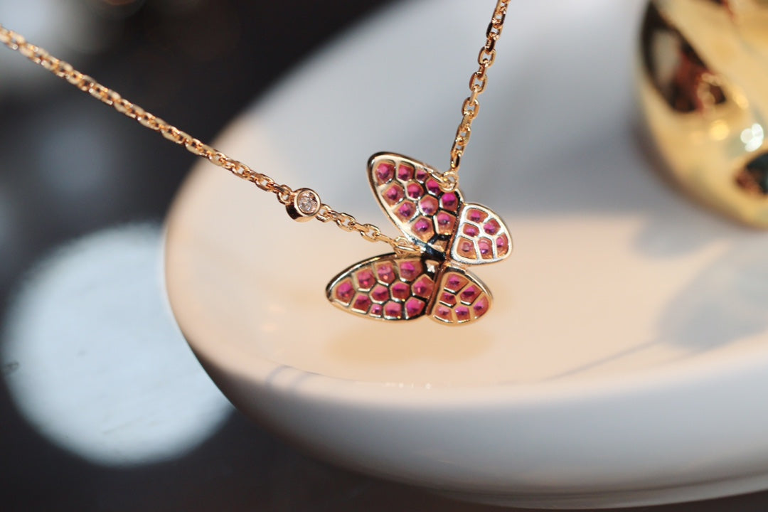 [Everoly JW]BUTTERFLY RED DIAMOND ROSE GOLD NECKLACE