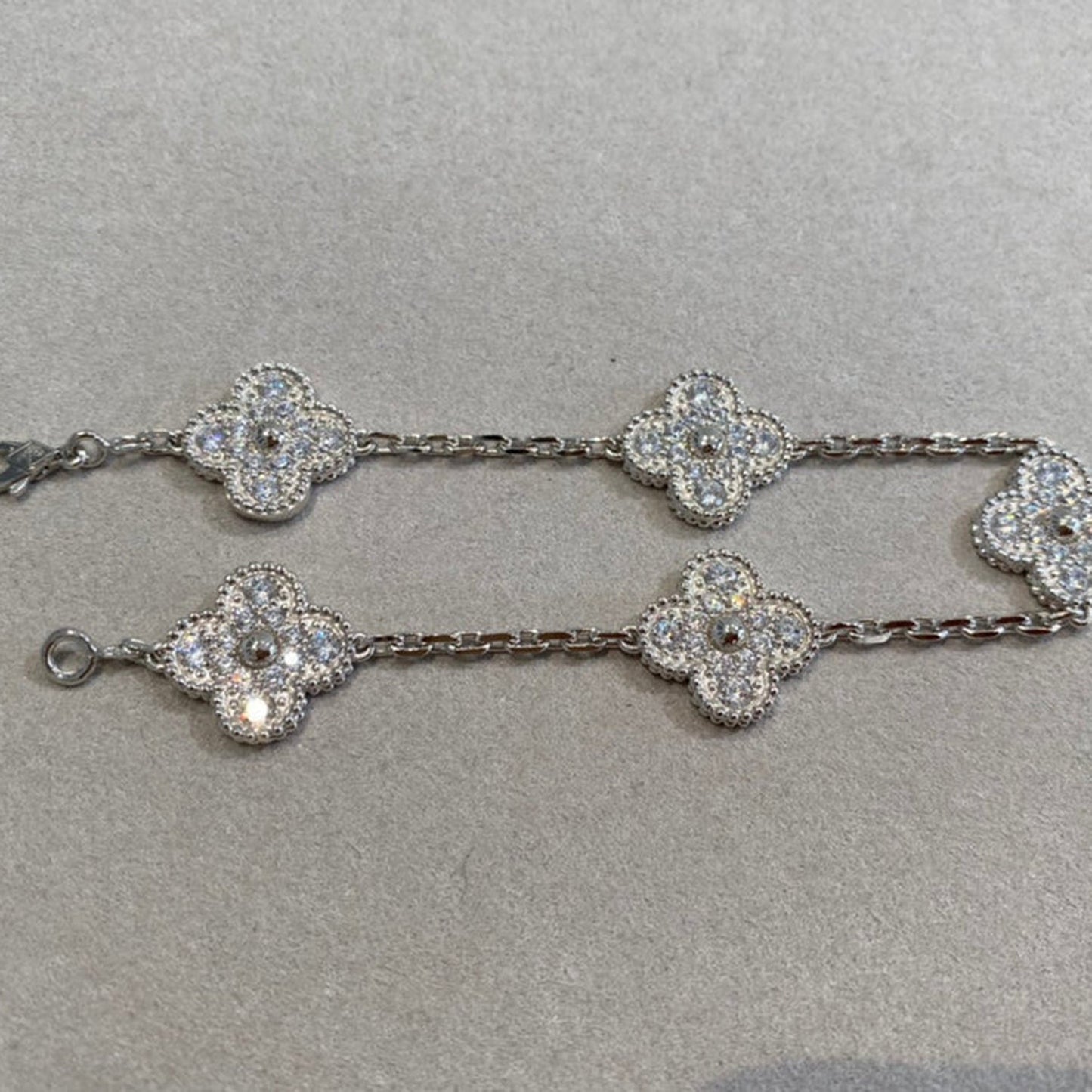 [Everoly JW]CLOVER 5 MOTIFS  DIAMOND BRACELET SILVER