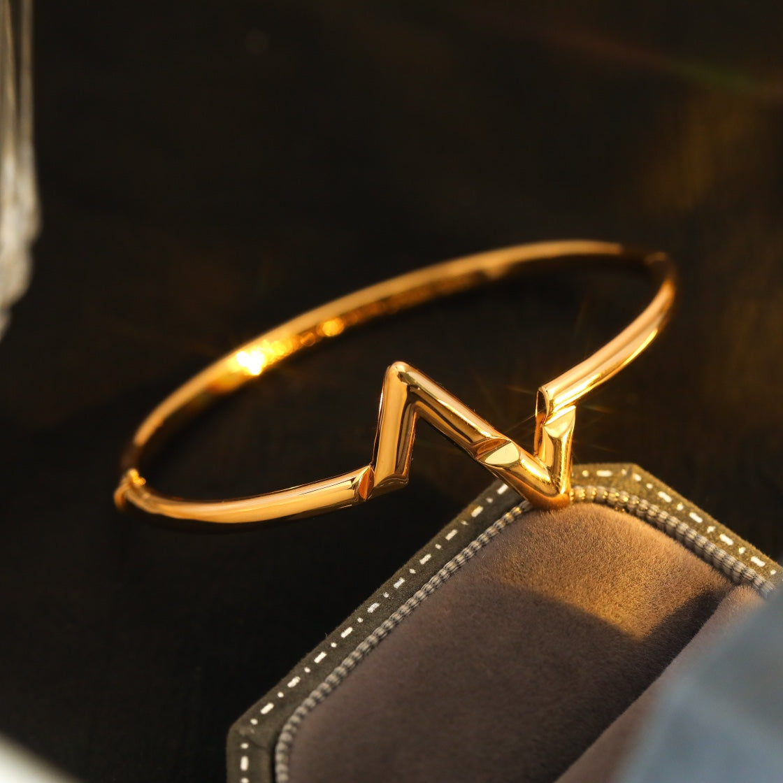 [Everoly JW]VOLTE UPSITE DOWN BRACELET