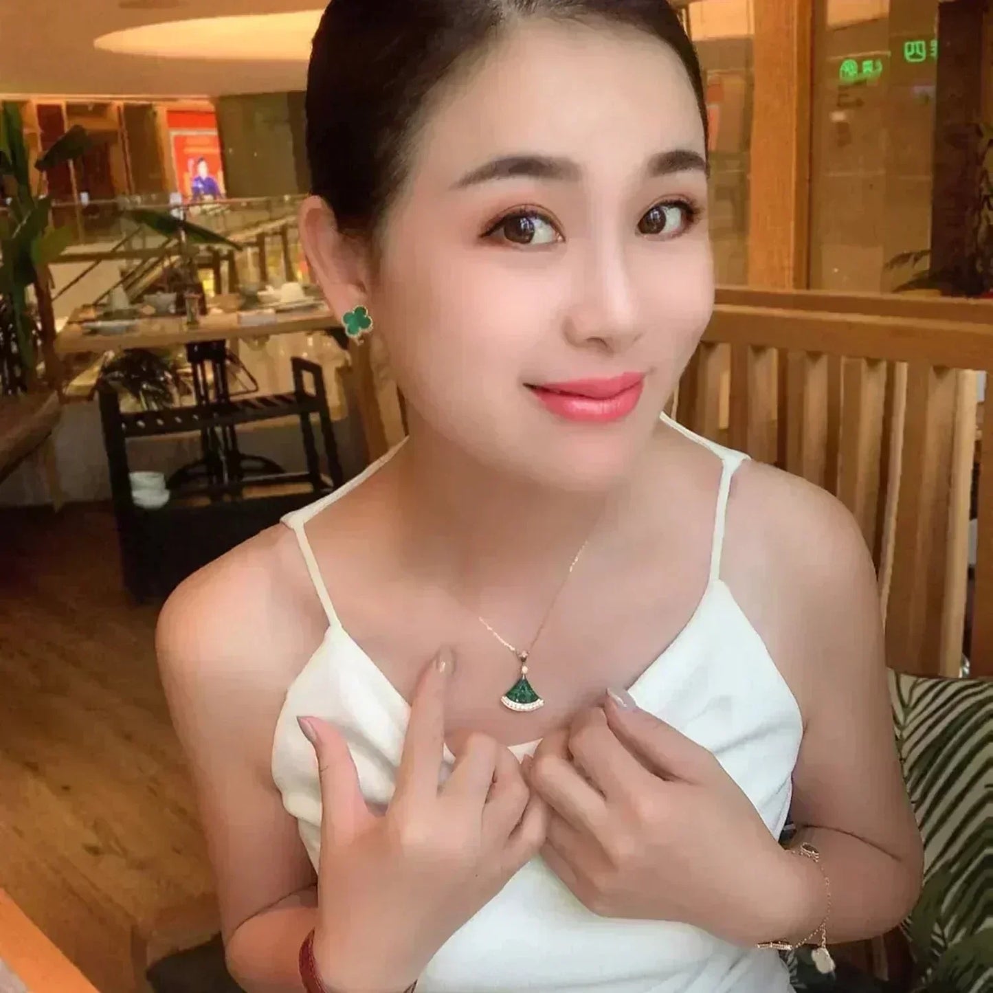 [Everoly JW]CLOVER MEDIUM 1 MOTIFS MALACHITE  EARRINGS