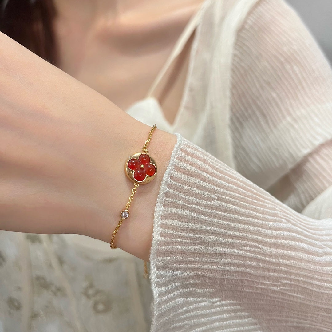 [Everoly JW]SUN PEDANT CARNELIAN BRACELET