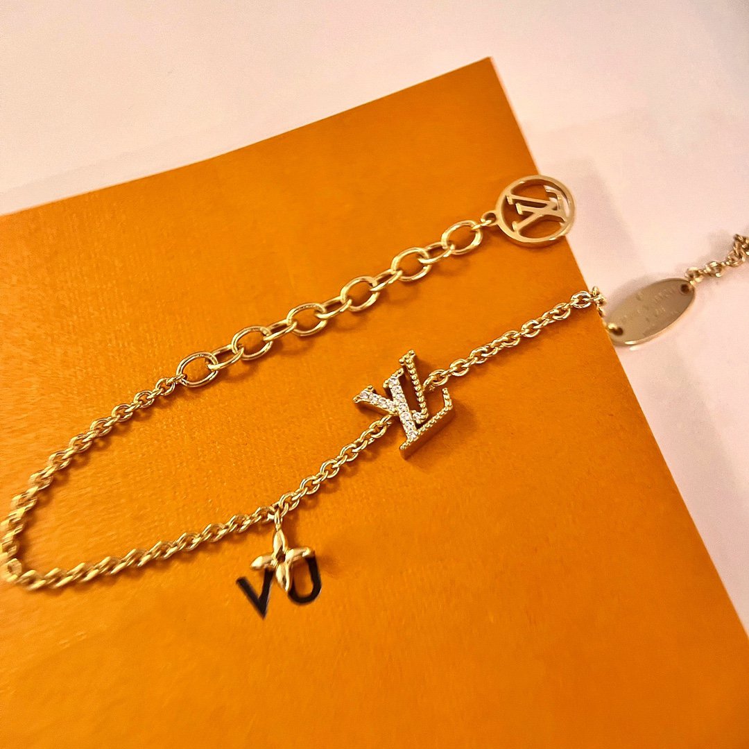 [Everoly JW]LOGO STAR MOTIF GOLD BRACELET