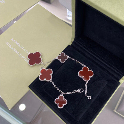 [Everoly JW]CLOVER 5 MOTIFS SIVLER CARNELIAN BRACELET