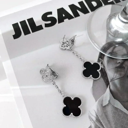 [Everoly JW]CLOVER 2 MOTIFS  DIAMOND ONYX EARRINGS SILVER