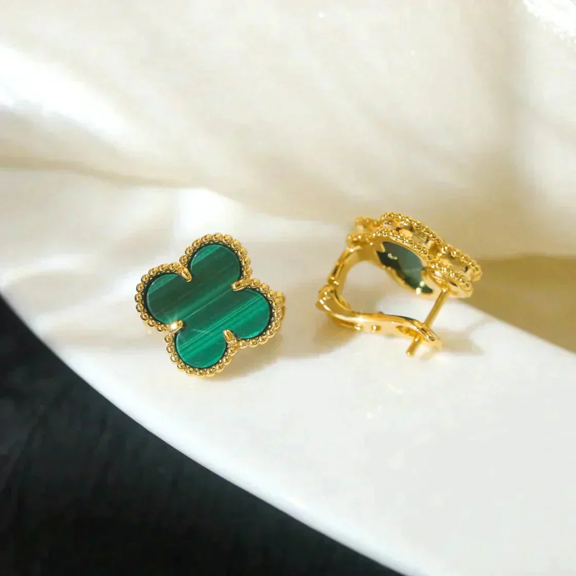 [Everoly JW]CLOVER MEDIUM 1 MOTIFS MALACHITE  EARRINGS