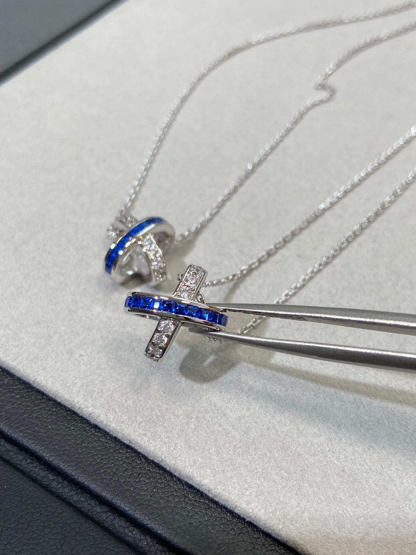 [Everoly JW]LIENS DIAMOND SILVER NECKLACE