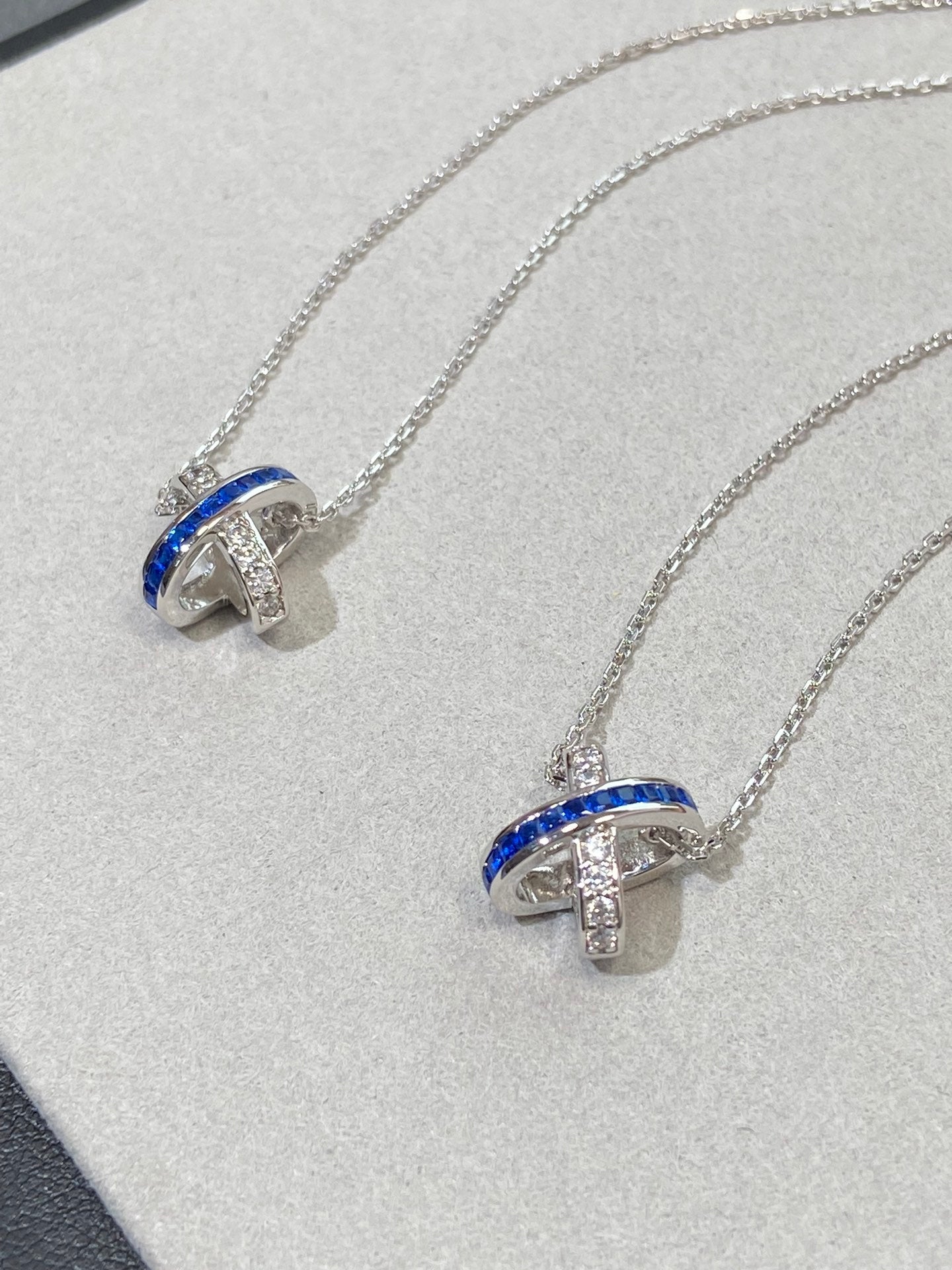 [Everoly JW]LIENS DIAMOND SILVER NECKLACE