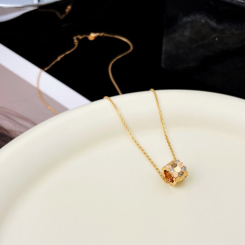 [Everoly JW]BEE MINI PEDANT DIAMOND NECKLACE